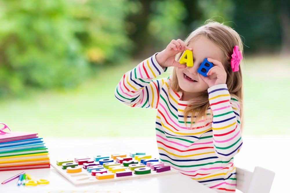 How to Teach Your Child to Recognize the Letters of the Alphabet - getthemstarted